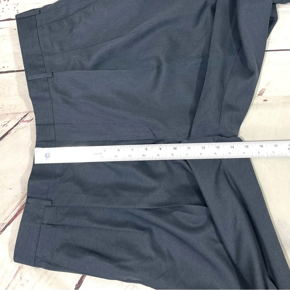 Savane Pants Mens Size 38x32‎ Grayish Blue Pleated Front Dress Pants